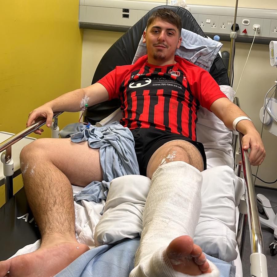 ❤️🖤 Fundraiser for Alfie During yesterday’s game, Alfie unfortunately suffered a serious injury. Breaks to his Tibia and Fibula, ankle plus ligament damage. We’re devastated for Alfie, and have set-up a fundraiser to support whilst he’s recovering. 🔗 gofundme.com/f/supporting-a…