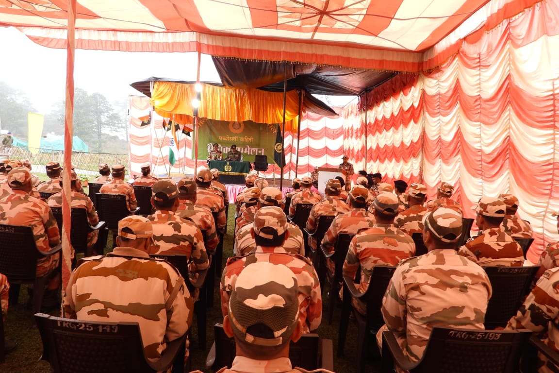 Shri Raj Kumar Goyel, IAS,  Secretary(Border Management) visited 25 BN, BHQ and forward locations. He visited #Vibrant_Villages– Walong, Karoti, Kaho and Masai and discussed about the activities required for the development of these villages.
#ITBP
#HIMVEERS