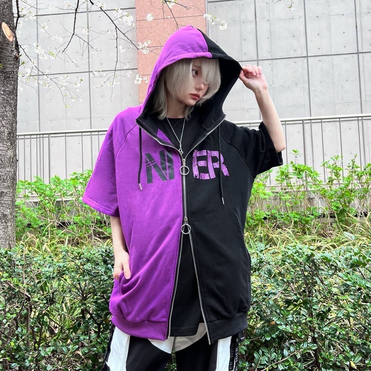 NieR_tokyo's tweet photo. 🎁本日〆切プレゼント企画🎁

当店オリジナル
TWO-TONE DOUBLE ZIP PARKAを

🎁3名様にプレゼント🎁

◼応募方法
フォロー(@NieR_tokyo) &amp; RT
◼締切〆  本日24時

ユニセックスアイテムです🐰

※鍵垢の方も対象内です。

是非ご参加ください🙇‍♂️🙇‍♀️ https://t.co/SyLIW1Vs5P