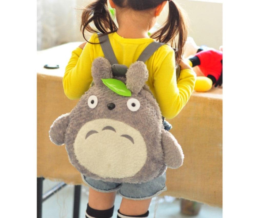 Fylvy's tweet image. 🎒 Make every adventure magical with the Kid's Plush Totoro Backpack from Stylus Kids! Soft, spacious, and perfect for Totoro fans 🍃. Get yours now! shortlink.store/lxugihfdbffs #Totoro #KidsBackpack #PlushBackpack #StylusKids