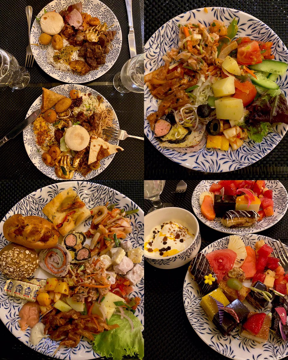 Dinner Buffet at Galle Face Hotel, Colombo 🌸

06.04.2024 

#food #foodies #foods #foodie #foodlover #foodlove #foodblog #foodblogger #foodphotography #foodphoto #foodpic #dinnerideas #dinnertime #dinner #dinnerbuffet #buffet #buffetfood #gallefacehotel #colombo #SriLanka