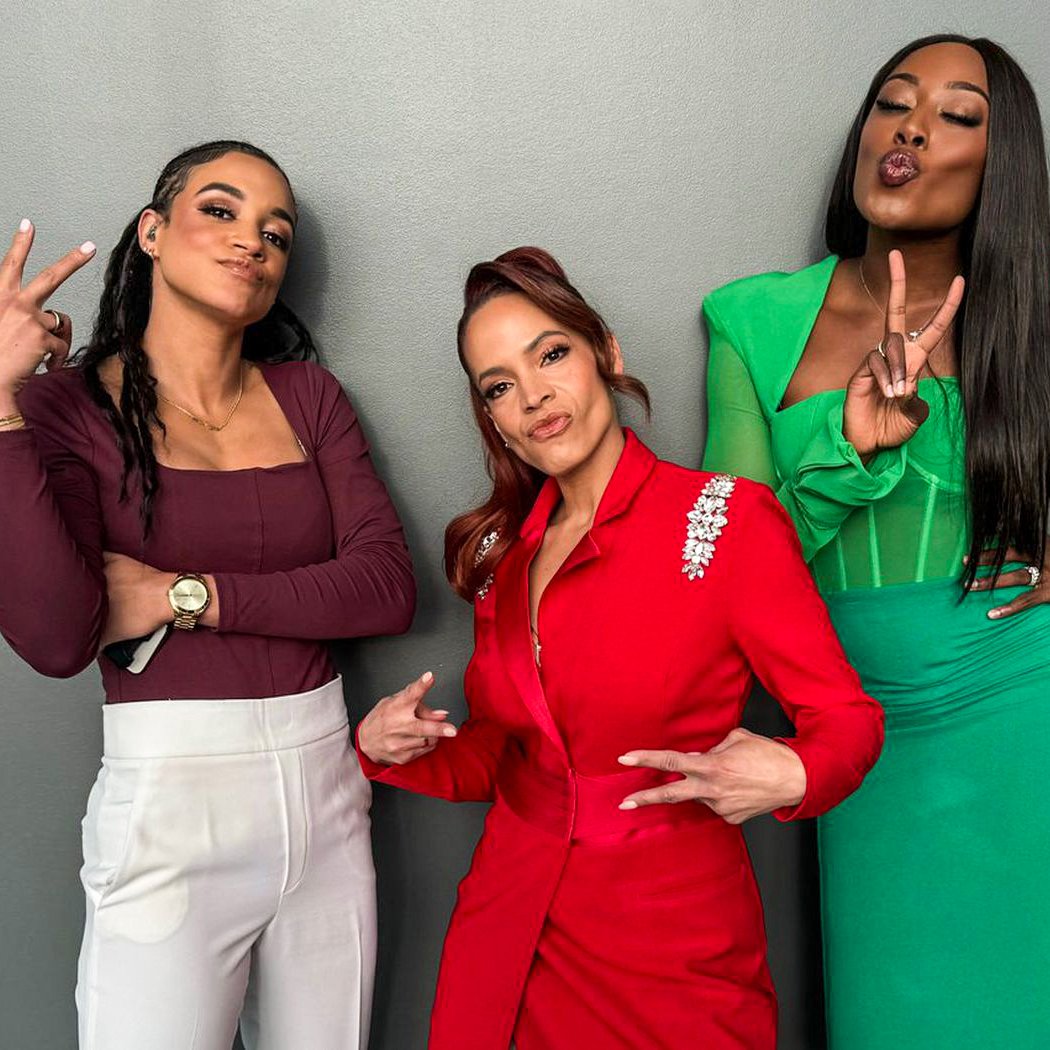 Throughout the women's NCAA Tournament, Andraya Carter, Elle Duncan, and Chiney Ogwumike have drawn praise for ESPN's studio show. 'In women’s sports, the talent has always been there... now, it’s just smart business,' Duncan tells FOS. gofos.co/43KyUCn