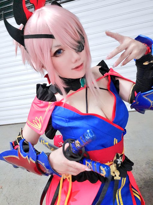 Twitterのコスプレ画像20