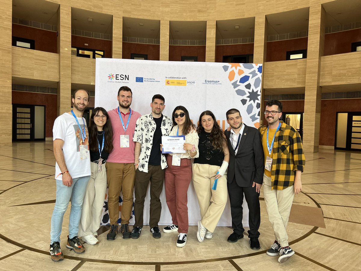 💥 El Observatorio de cofinanciación Erasmus+ de <a href="/ESNSpain/">Erasmus Student Network España 🇪🇸</a> y la calculadora de becas acaba de ganar el Network Award en #EGMseville2024 ⭐️ ¡Reconocimiento al trabajo en defensa de un Erasmus inclusivo y accesible!⭐️ #noesmásesMEJOR