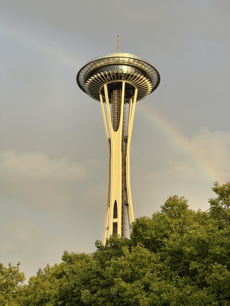 Good morning from PyCascades 2024!🌟🐍 We're thrilled to kick off day two of talks with the stunning backdrop of Seattle's beautiful view. Prepare for another day filled with inspiring insights, learning, and community connections. Let's make today amazing! 💼💡 #PyCascades2024