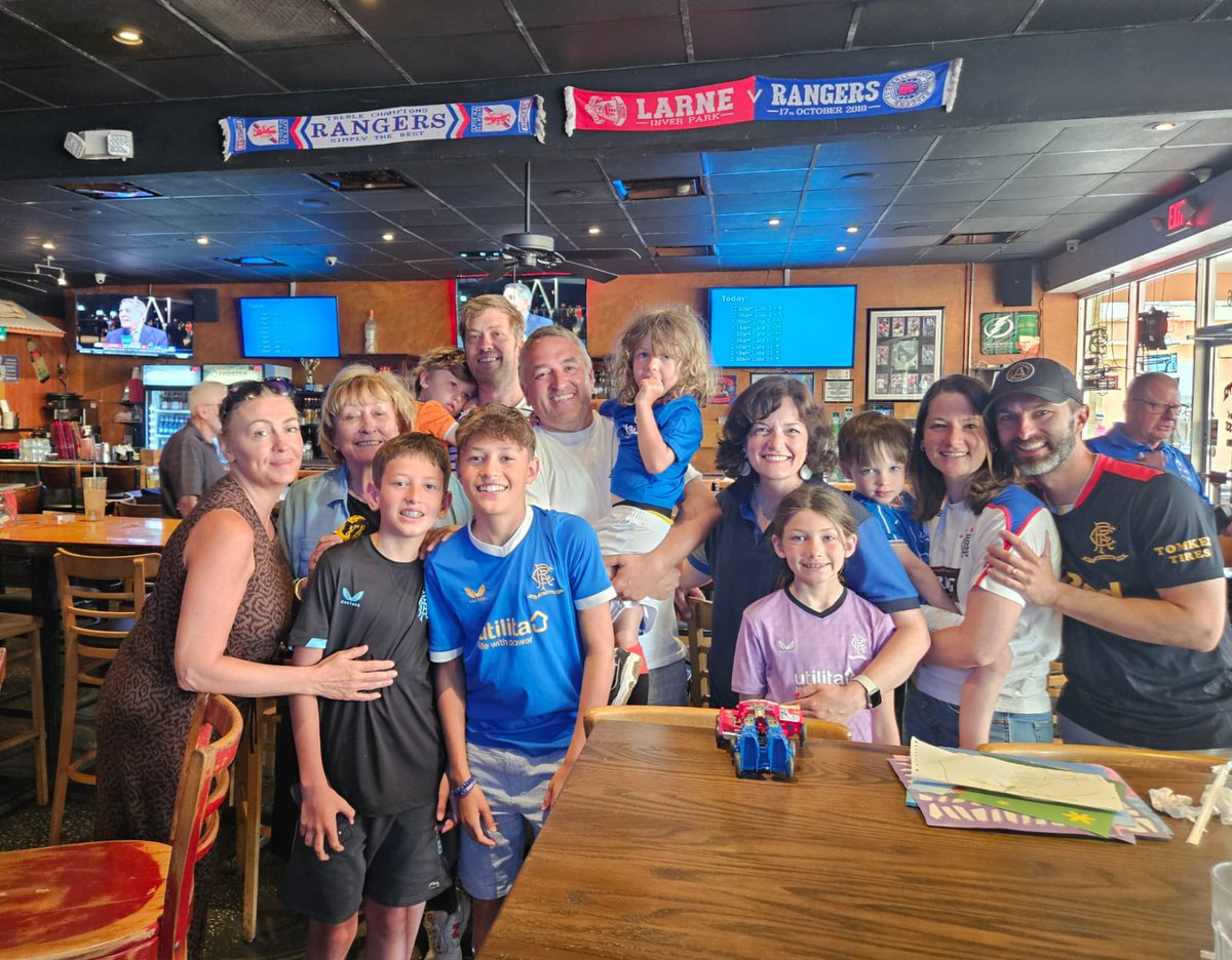 Great morning at the tampa supporters club to watch the game. Worth getting up at 6am for!!!!