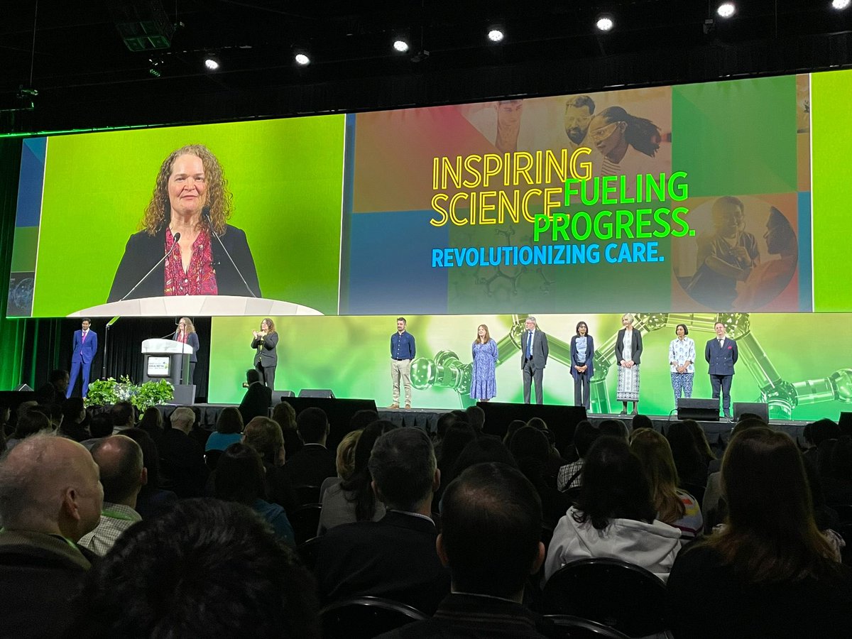 Incredible to witness Emma Crosbie and team recognised for revolutionary, practice chancing research in Lynch Syndrome and Endometrial Cancer with team science award #AACR24