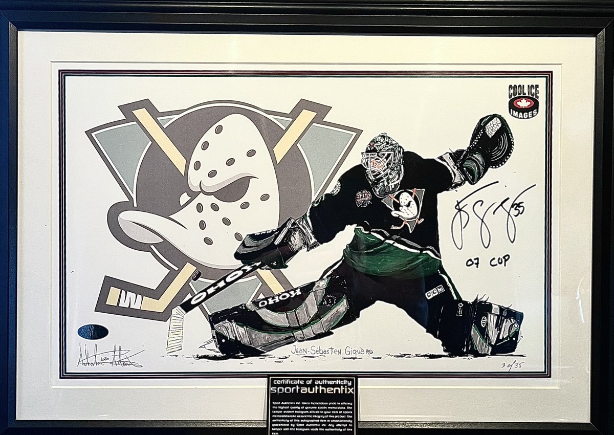 Giveaway time! Yes it’s back! Jean Sebastien Giguere Anaheim Mighty Ducks autographed print of my artwork! All you have to do is follow me, retweet and comment! I’ll randomly pick a winner on April 14 th 2024! Good luck !😉