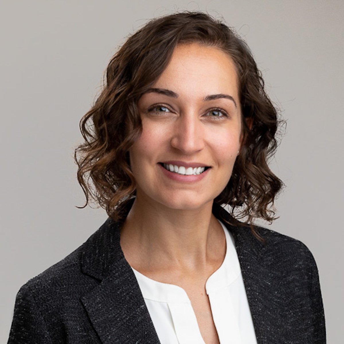 Erica Pimenta, MD, PhD, @DanaFarber has received the #AACR24 QuadW Foundation Sarcoma Research Fellowship in Memory of Willie Tichenor for investigating IGF1 loss as a molecular driver of liposaracoma de-differentiation. ms.spr.ly/6014cFTka