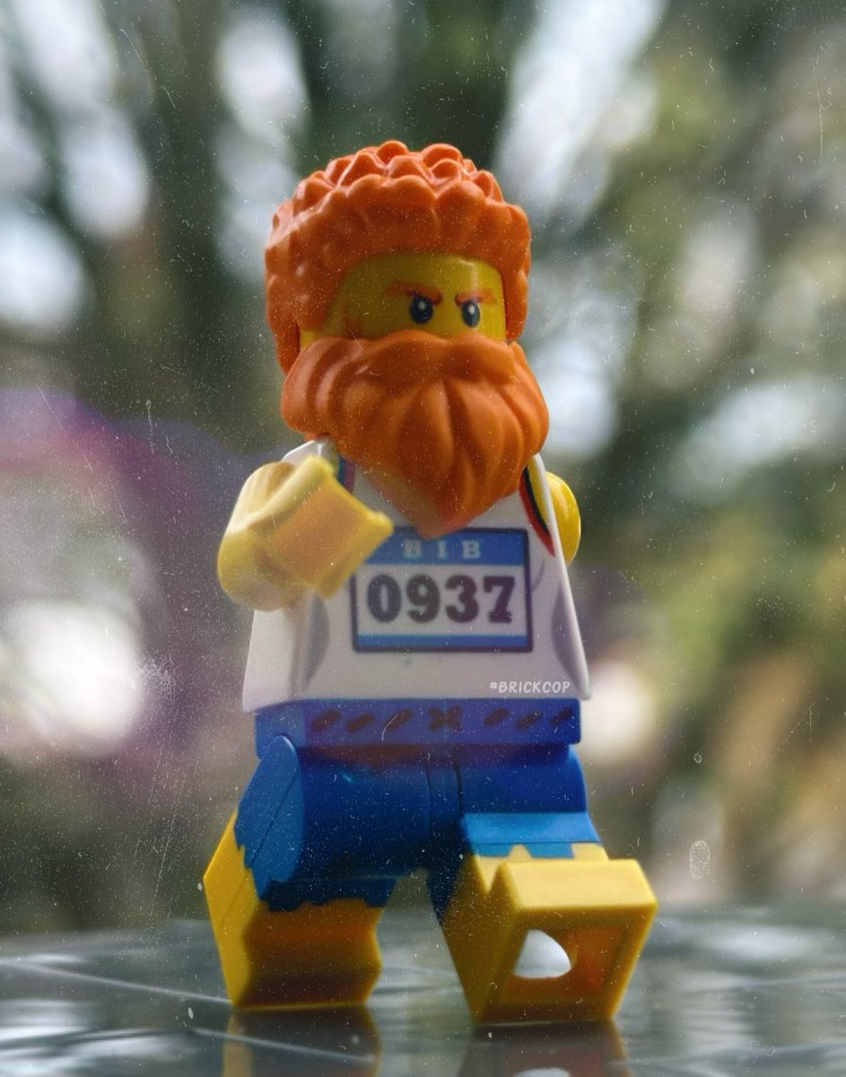 A truly incredible achievement by @hardestgeezer, Russ Cook! 🏃 A record breaker and a demonstration of true determination & grit. 🔥 What an awe inspiring journey to have completed! 💯 Something I doubt will be completed again for some time.😅 So of course, built in #Lego 😉