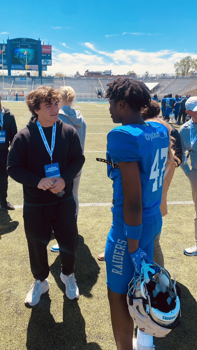 Thank you @CoachDerekMason @CoachAJReisig @stewdg1 @LandanYount for an amazing visit to @MT_FB. Can’t wait to get back! @JalanSowell @theBAFootball @Rbcoachdgraham @CSmithScout @cpw_BA @BielBryce @DGAFlightSquad