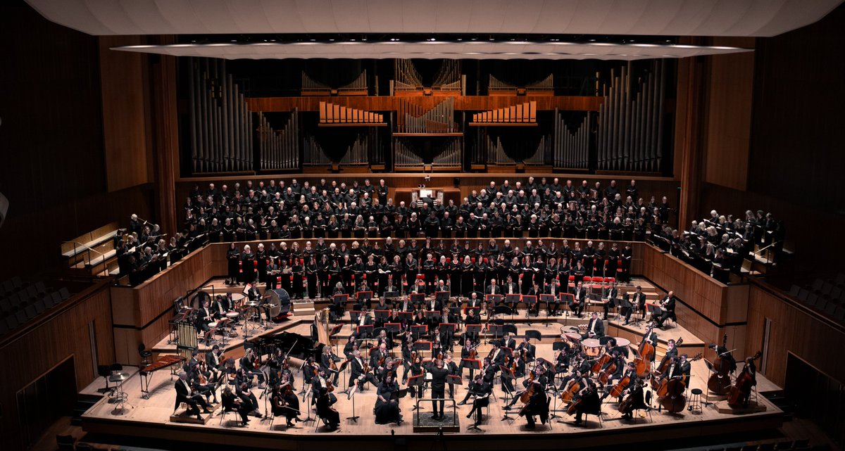 A massive congratulations to all involved this term. It was a pleasure to sing at the @royalfestivalhall with the @philharmonia_orchestra. Interested in joining? Rehearsals begin 29 April, see barts-choir.com for details. Photography: @niyadahmed