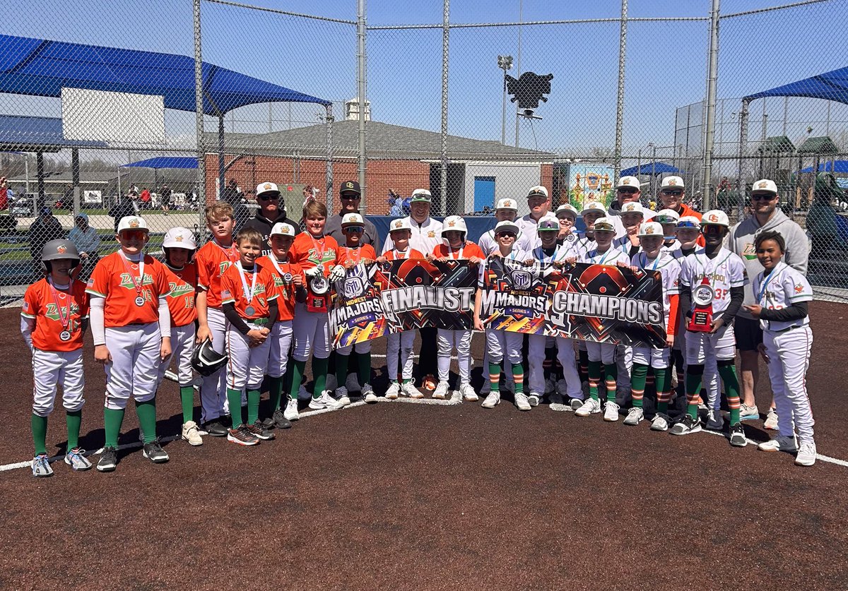 Congratulations to both of these teams on making it to the championship game in one of the most competitive events in the Midwest! #PlayUSSSA #MidwestMajorsSeries 

11major Finalists:

🥇- @OSDBaseball 
🥈- @OSDBaseball 

@USSSA_Midwest | @USSSABSBL | @USSSA_KC |