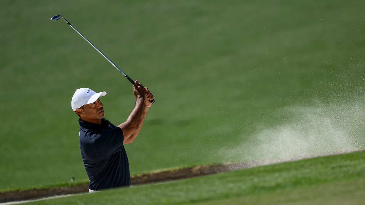 A Sunday stroll. #themasters