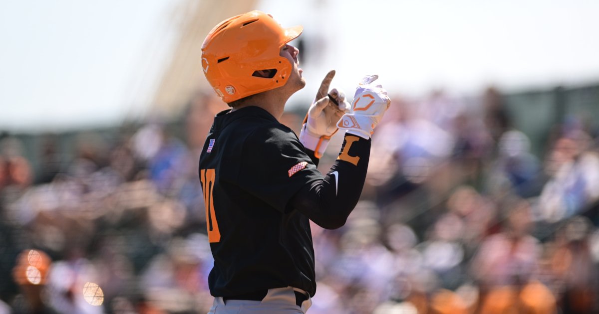 Tennessee slugs its way to another run-rule win over Auburn to take its first series at Plainsman Park since 2005. Here's Four Quick Takes on the #Vols win ⬇️ 🔗on3.com/teams/tennesse…