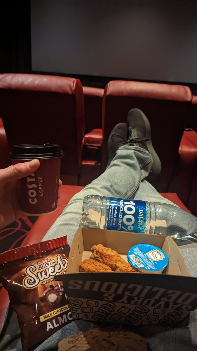 First one in for #TheFirstOmen and 2nd round of chicken and candy @AMCTheatres #AMCNEVERLEAVING #AMCTheatres #AMCSTRONG