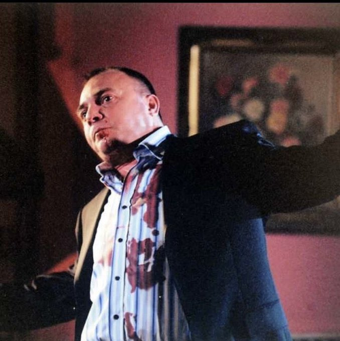 Bilmediğin yere kapıdan girmeyecektin be Çakır...