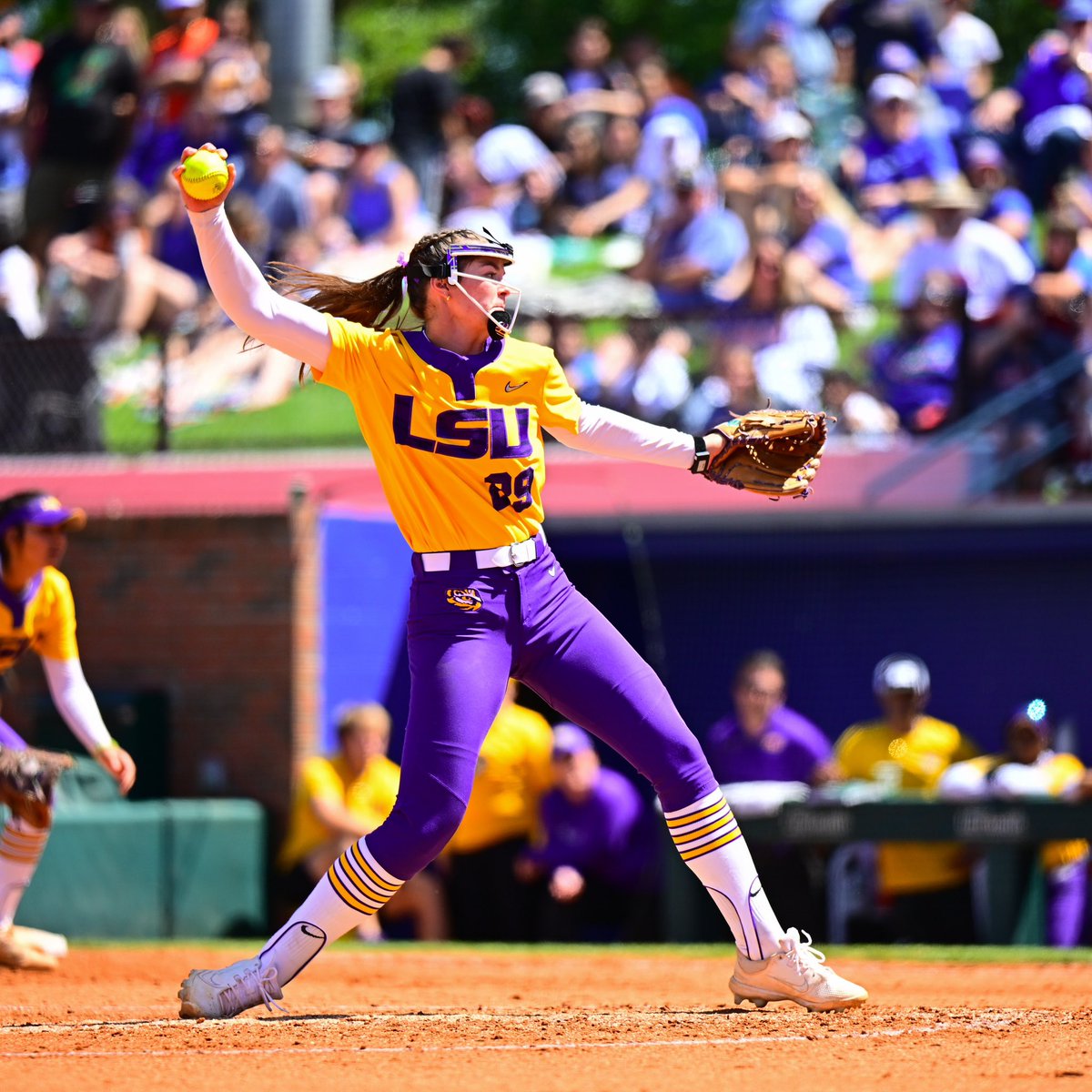 LSUsoftball tweet picture