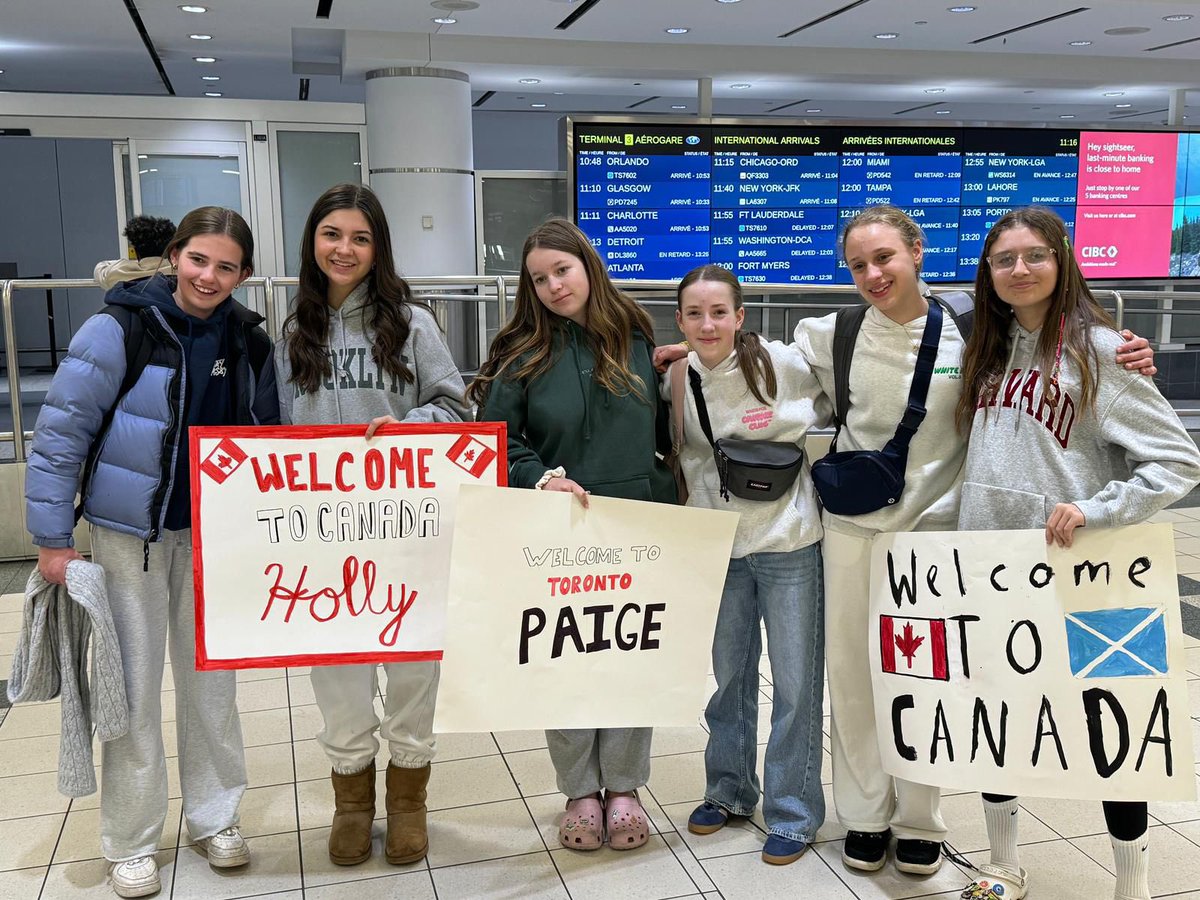 The @stgeorgesedin and @HavergalCollege partners were super excited to be reunited, this time in Toronto, Canada! 🏴󠁧󠁢󠁳󠁣󠁴󠁿✈️🇨🇦

Departure weekend successfully completed. Time for the adventures to begin.

#friendship #exchangepartners #newadventures #aVoiceforAmbition #International