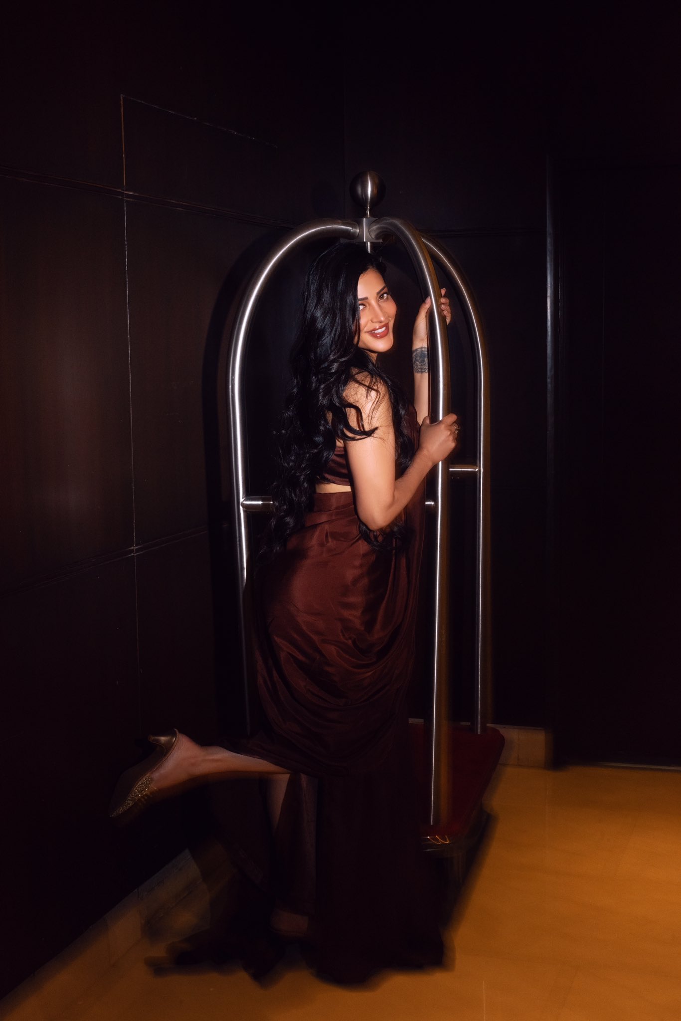 GKlA5vraoAAttAX?format=jpg&name=large