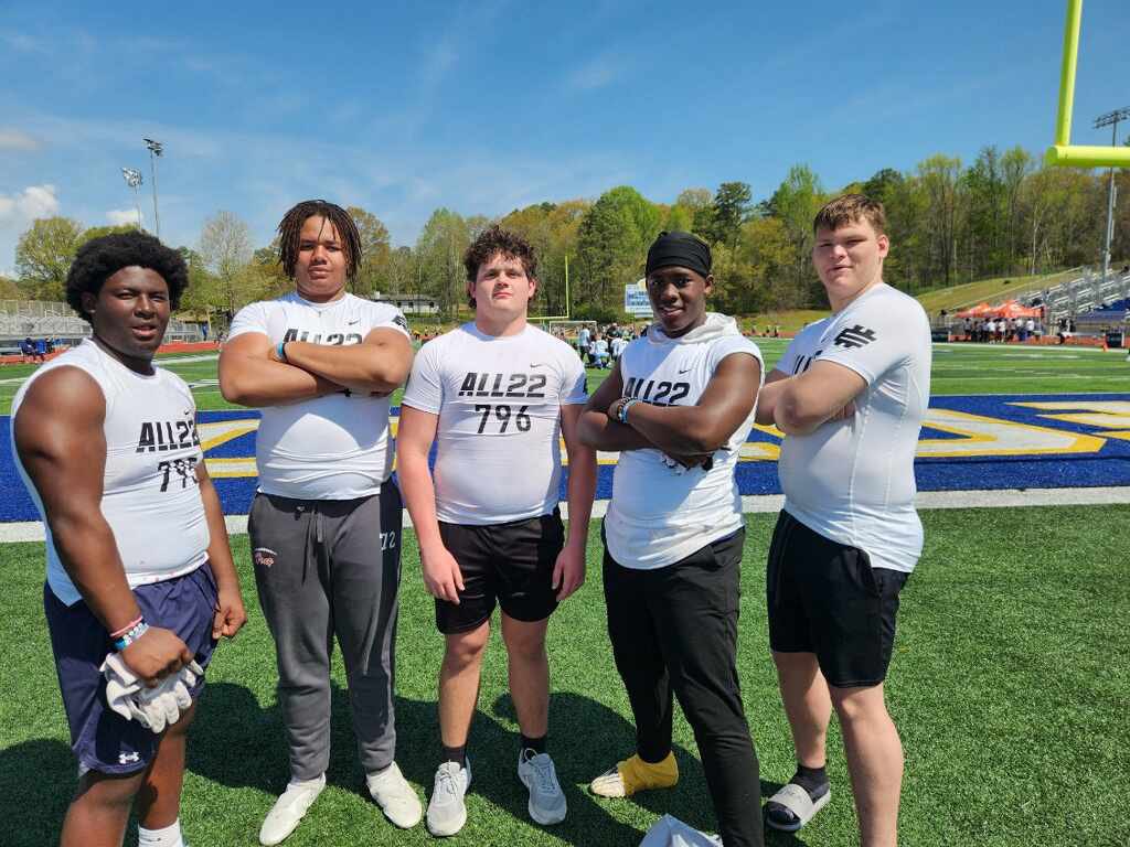 Great Day @TheOpening!!! @BigNash_77 @caleb_unger74 @wiggins_wes @GrantKitchens1 @warren_rowan @ShedrickMckenz2 @ESPN3ALLDAY @CoachEdwards_66 @ErikRichardsUSA @SWiltfong247 @adamgorney @PaulJonesOn3 @Rebels247 @LemmingReport @lukewinstel @JuJuSports1 @BHoward_11