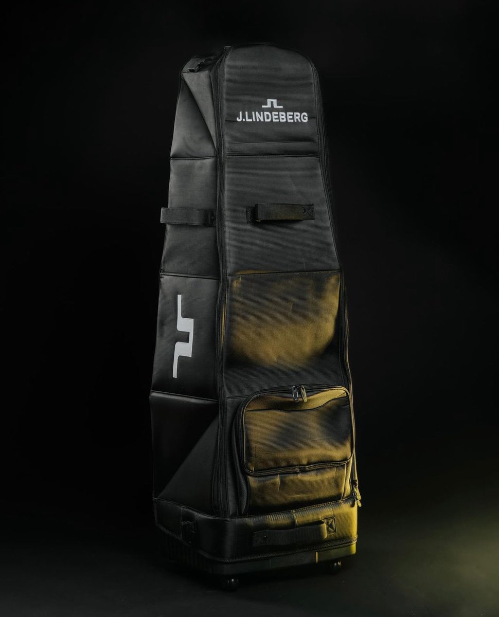 🚨 WIN 🚨 I have teamed up with <a href="/scottsdalegolf/">Scottsdale Golf</a> and <a href="/GolfTravelCTR/">Golf Travel Centre</a> to give away a 5 night stay for two at the 5 Star Constance Hotels Belle Mare Plage, Mauritius in a prestige room with unlimited golf, half board and 2x J.Lindeberg travel bags for your clubs (worth £2,995) 😍🏝️