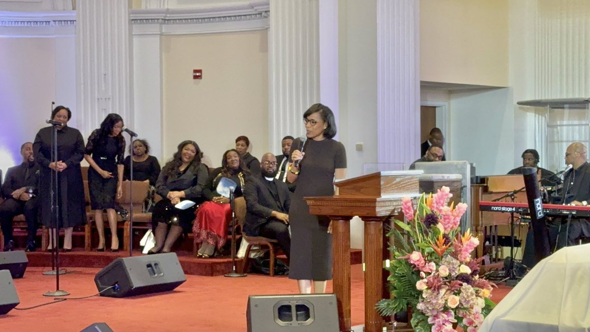 I had an excellent time participating in church services at Carter Memorial Church of God in Christ in West Baltimore. It was so great to see my friends @AntonioHayes40, @jeffrielongjr, and @marlonamprey. I’m so grateful to Bishop Carl A. Pierce Sr. for having me.