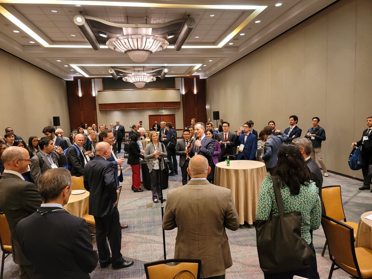 Had a fantastic time at the #ACCimaging section reception, connecting with mentors and imaging leaders! Finally getting to meet in person with this workgroup of exceptional early career advanced cardiac imagingers was truly amazing. #ACC24 @ACCinTouch