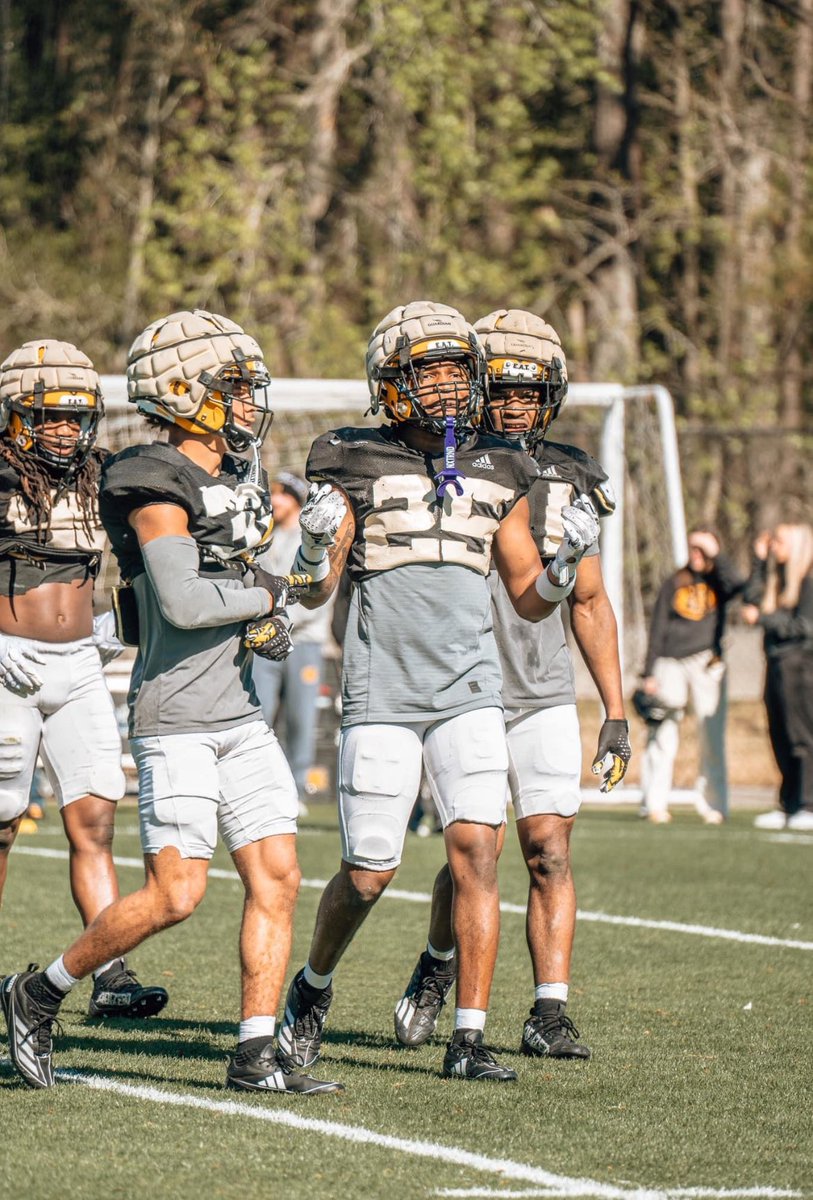 Great seeing @Isaac_Paul2023 getting after it this spring @kennesawstfb #MosleyMade