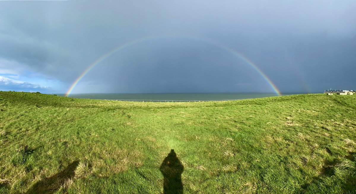 Whooo!
.
#ireland #stormhour #ThePhotoHour #rainbow #wicklow #dogsoftwitter #greystones #irelandsancienteast #KeepDiscovering