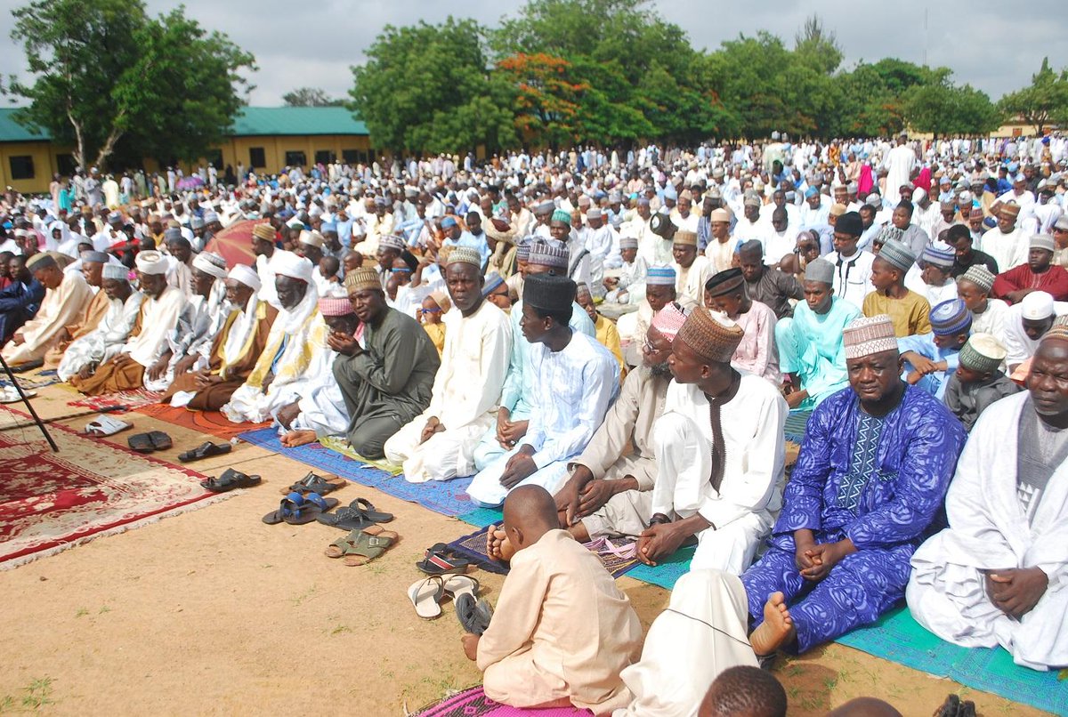 JUST IN: FG Declares Public Holidays For Eid El Fitr
dailytrust.com/just-in-fg-dec…