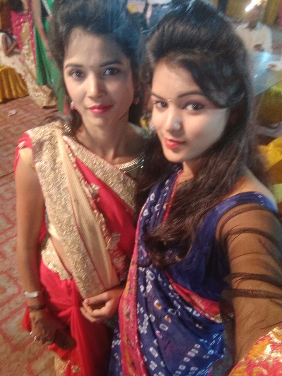 rajesh_vikrant's tweet image. मेरे जीवन के दो सबसे प्रिय सितारे।