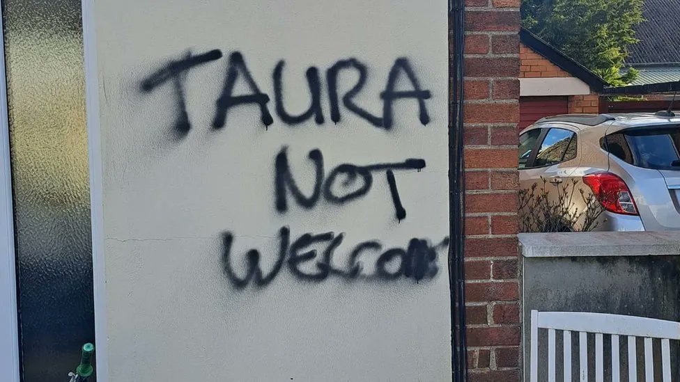 It is disgraceful that Takura Makoni is being intimidated & threatened by people writing abusive graffiti on his home. Finaghy is a vibrant & welcoming area. It is utterly unacceptable for these hate crimes to be committed and orchestrated in the Finaghy area. @DeirdreHargey