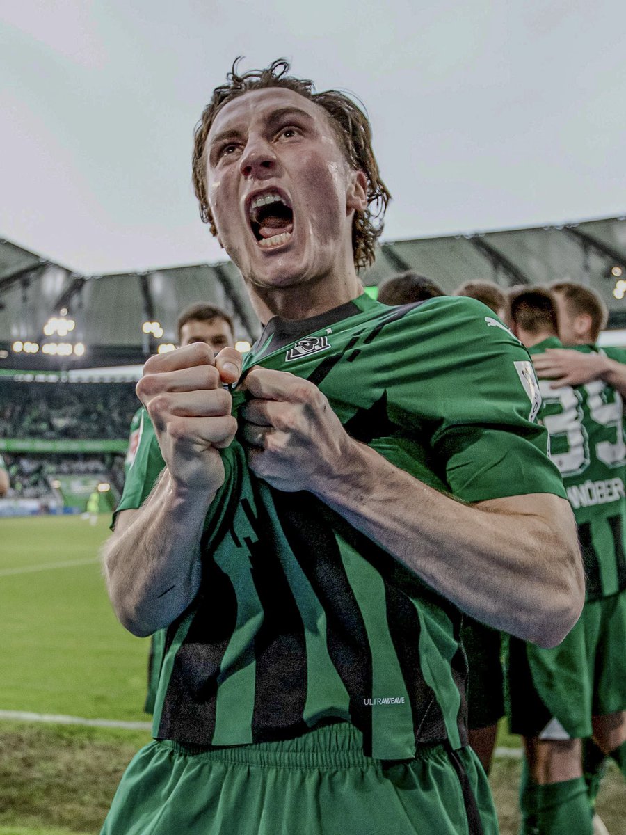 BORUSSIA PICTURES THAT GO HARD.