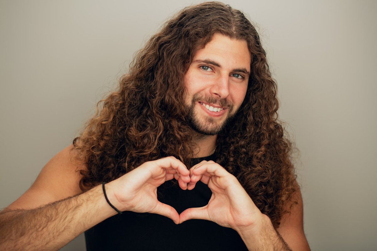 Are You Giving Yourself Enough Love❤️Make Sure to Smile. Appreciate every obstacle and keep your head high no matter the circumstances. #loveyourself #makeyourselfsmile #modelmotivation #curlyhairedmodel #teethmodel #beardedmodels #mindsetovereverything #beyourownhero #thejourney