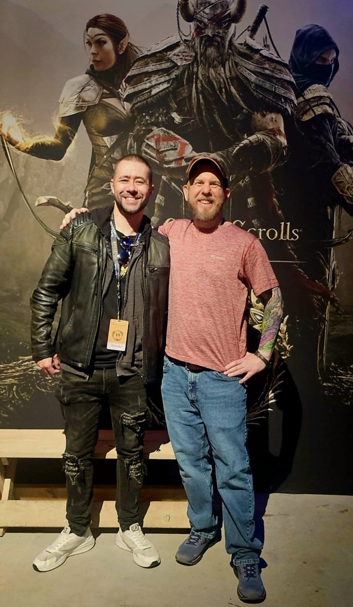 Anyone know this guy? #ESOFAM #ESO10 Great to see you again man!
