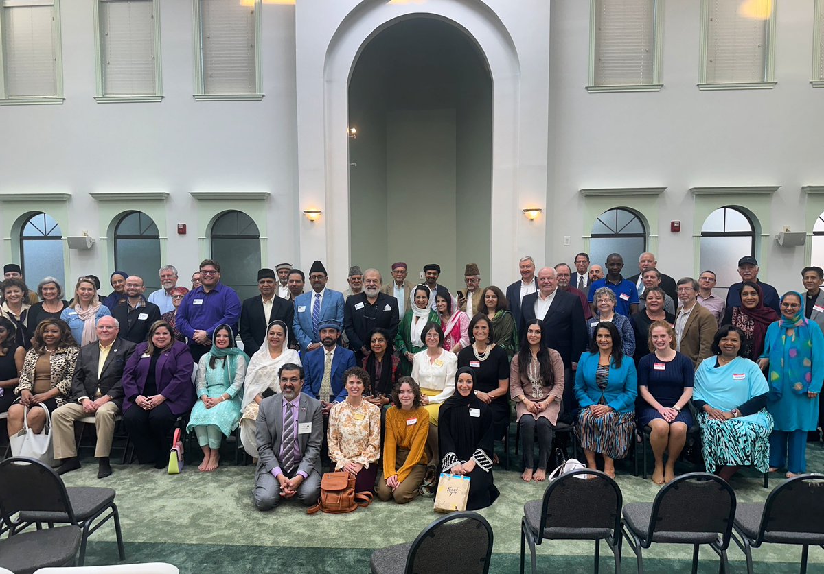 4.4.24 Ramadan Interfaith Iftar Dinner with the Ahmadiyya Muslim Community of Houston Thank you for the invite, @Malikfortexas ❤️