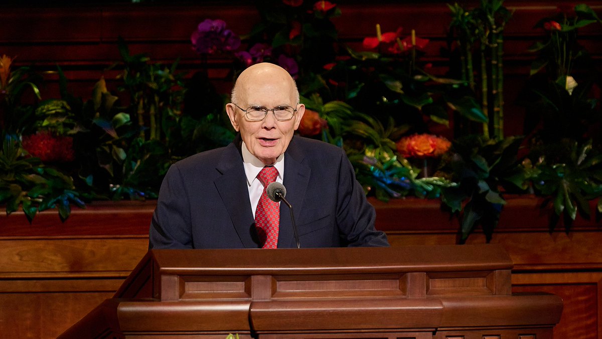 “The Church of Jesus Christ is known as a church that emphasizes making covenants with God.” —President @OaksDallinH #GeneralConference