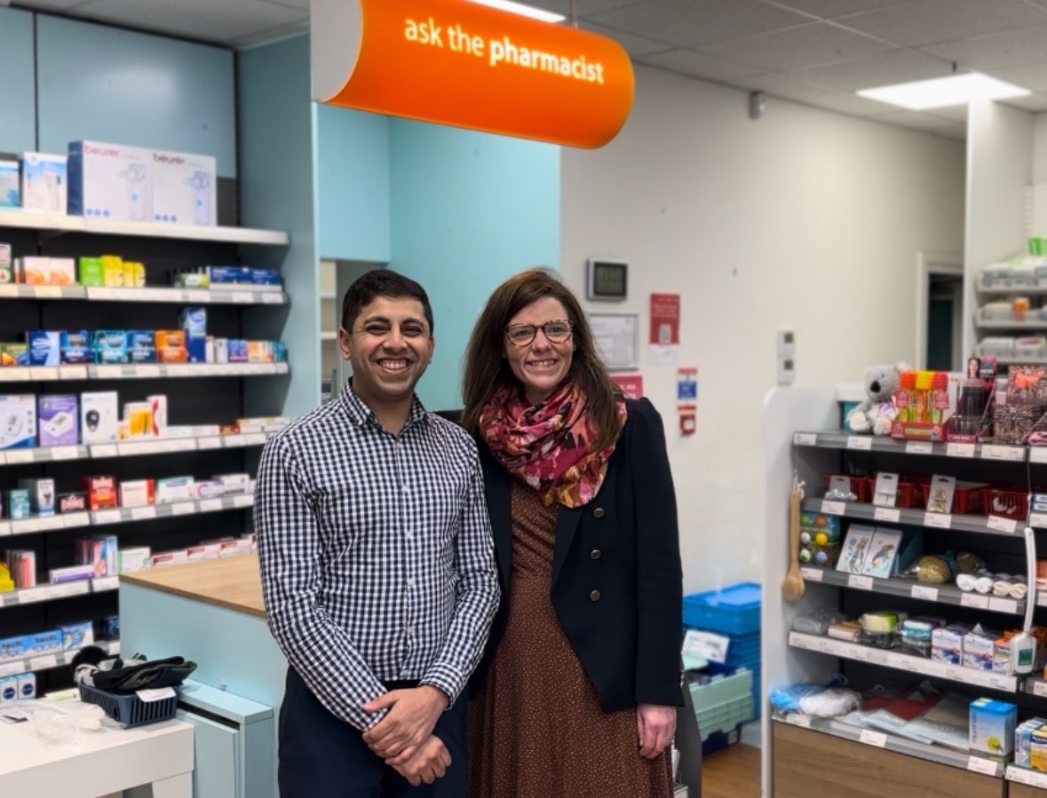 As we mark #WorldHealthDay, a special thank you to the #NHS staff, care workers and other local health professionals who serve our community. I met Mithun from Clockhouse Pharmacy in #Farnborough to discuss Labour’s plans to further expand the vital role of community pharmacy.