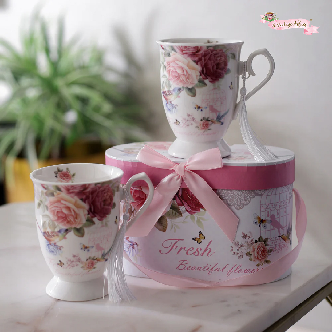 Transform your tea time into a luxurious affair with our exquisite porcelain printed tea set. Elevate every sip with style!
Shop now: avintageaffair.in/products/vinta…
#AVintageAffair #vintagedecor #decorideas #decor #vintage #homedecor #homedecorideas #decoraccents #tabledecor