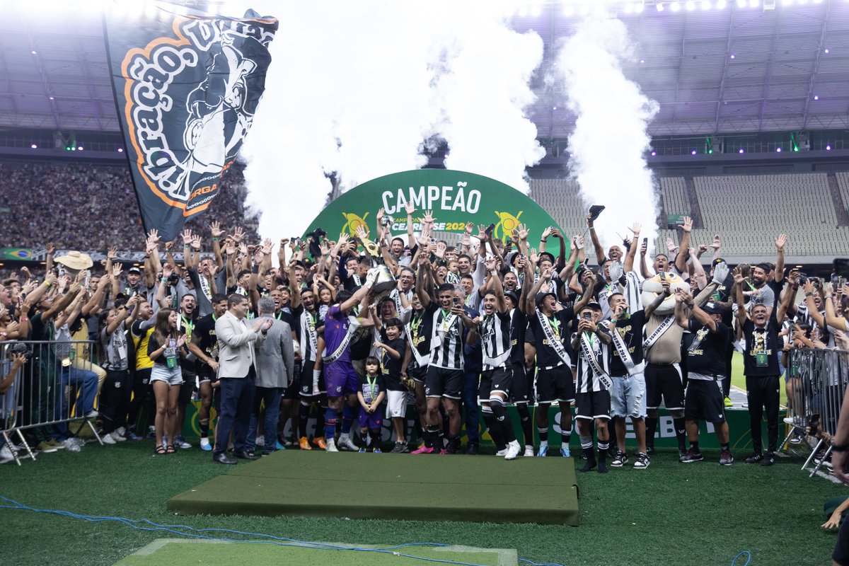 CAMPEÓN CEARENSE 2024!!! MUY FELIZ POR MI PRIMER TÍTULO CON <a href="/CearaSC/">Ceará Sporting Club</a> Y EL PRIMERO DE MI CARRERA! CEARÁ TUA GLÓRIA E LUTAR 🤍🖤🏁 QUE SEA EL COMIENZO DE GRANDES COSAS.