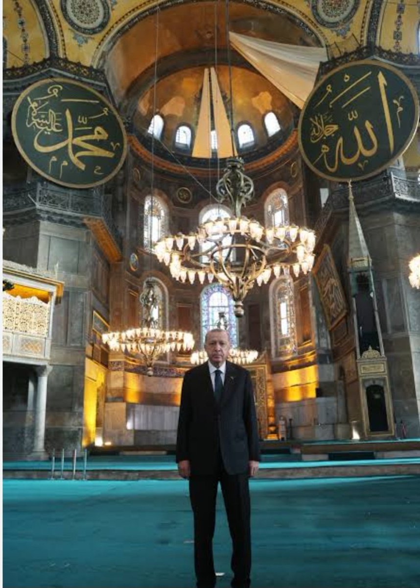 Açamazsınız dedikleri AYASOFYA CAMİİ ' ni açan ADAM...