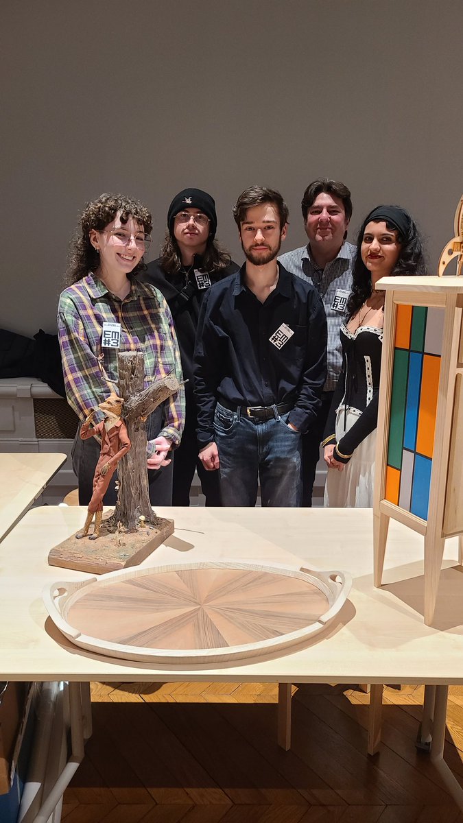 auvigne's tweet photo. JEMA 2024 : le lycée Léonard de Vinci-Vaugirard a pris ses quartiers à la Manufacture des Gobelins dans le cadre du Campus d'excellence Art et Design. France 2030, insertion, emploi, calme, luxe et volupté. Ne laissons pas notre public scolaire passer à côté de nos formations !! https://t.co/pwaCfknxTP
