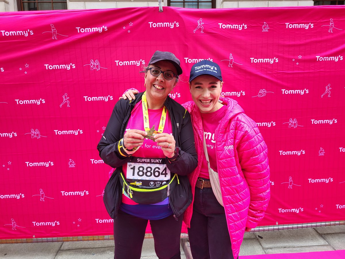 suky_dhindsa's tweet image. London Landmarks Half Marathon completed for @tommys thanks to all at Tommy’s in particular lovely Holly! I've raised £475! But will still blast out my page on my social media with photos! #Tommys
