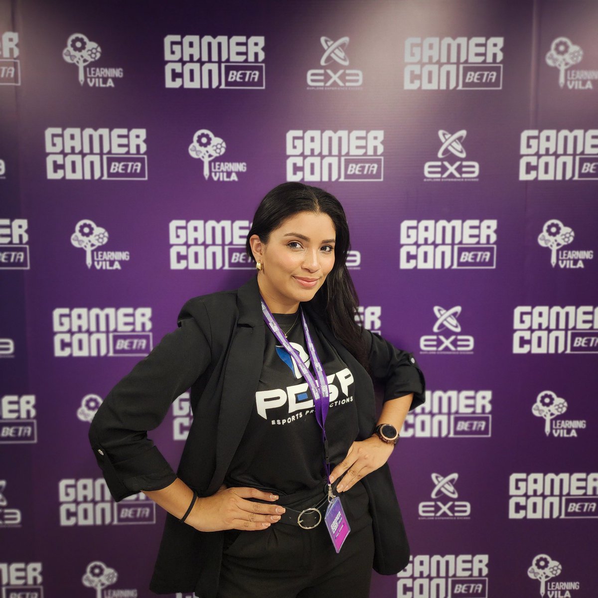 #Gamercon con el mejor T-shirt <a href="/pesp_gg/">Panamá Esports Productions</a>