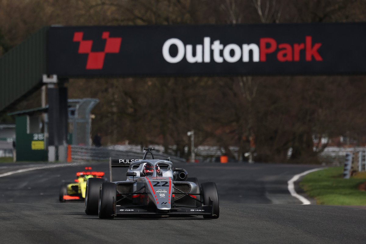 Memories from the opening round of 2024 season at Oulton Park 🙌 🔜 Next stop: Silverstone 🇬🇧 @iteo_apps @HitechGP @GB3Championship #GB3 #viaF1