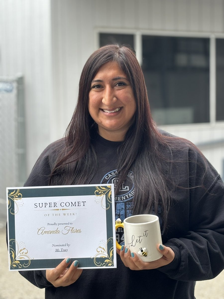 Congratulations Mrs. Flores👩‍⚕️ 🗣️🙌💥💪our super comet of the week! Thank you for all you do! #teambcsd #teamcasaloma #TeamBCSD