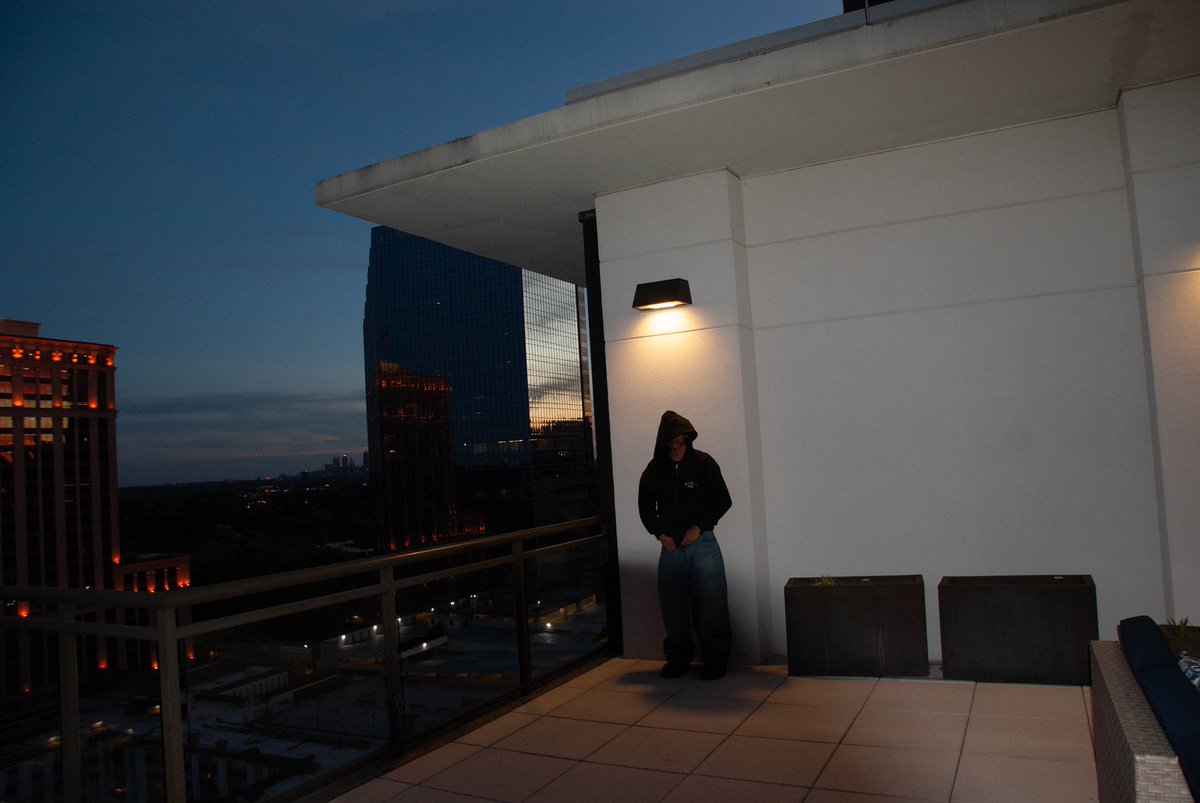 Devislit's tweet image. 