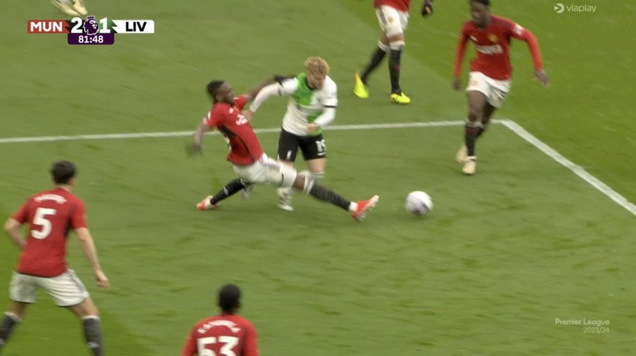 In real time in the stadium, Aaron Wan-Bissaka going to ground did look like a foul and a stonewall penalty. It is crystal clear on the replay the contact doesn’t constitute a foul. VAR in the Premier League remains shambolic and not fit for purpose.

That decision could decide