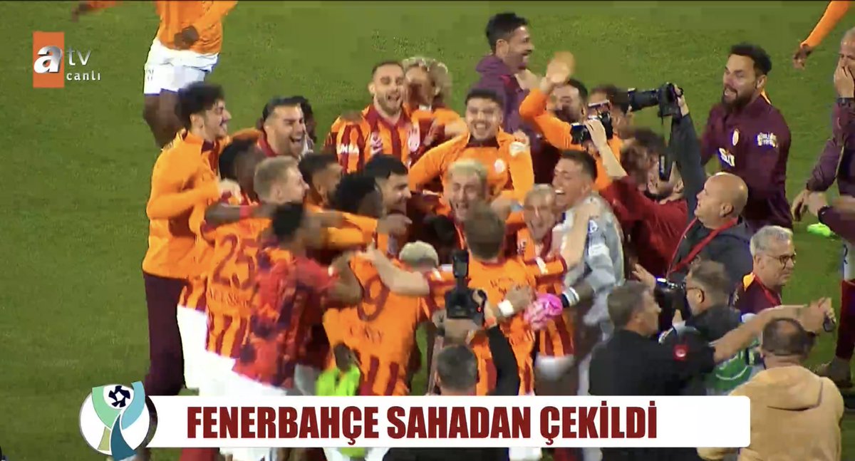 Galatasaray won the Turkish Super Cup final after just two minutes of play. 🏆 The Fenerbahce u19s team walked off the pitch. 🇹🇷